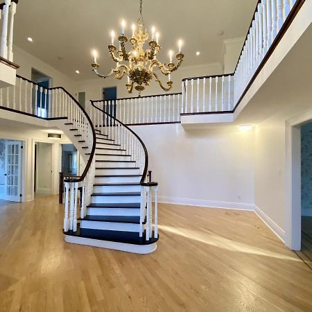 5000+ Sqft Cottage Near Toronto Bolton Exterior foto